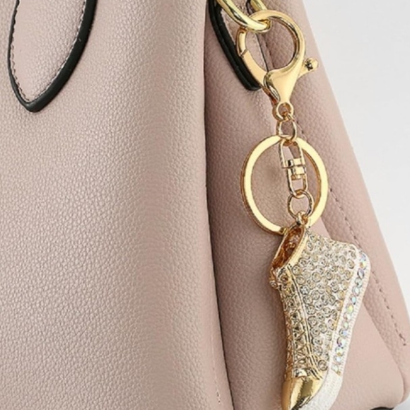 Golden High Top Tennis Shoe Keychain - Picture 3 of 4